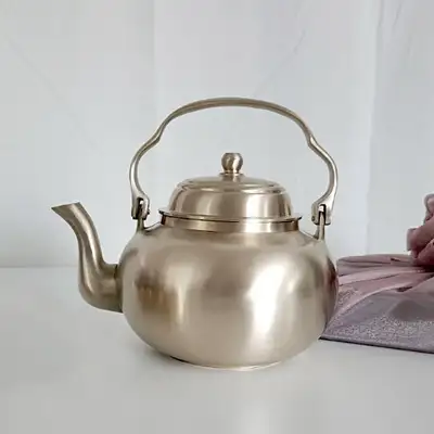 Myeongseong Yugi Bangja Teapot 0.8L
