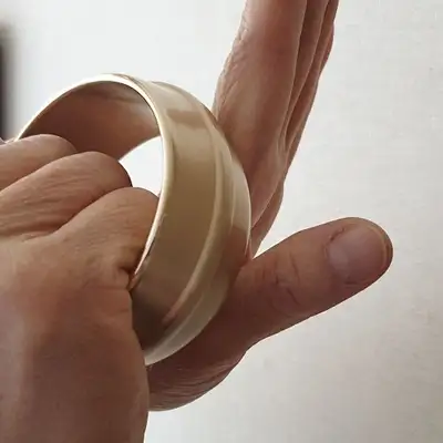 Myungsung Yugi Bangjja Yugi Ring Gua Sha