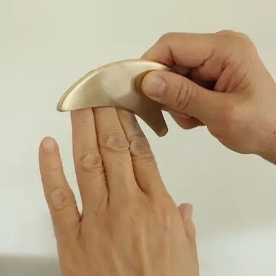Myeongseong Yugi V-Shaped Acupressure Gua Sha Massage Tool - Face and Scalp Meridian Massage