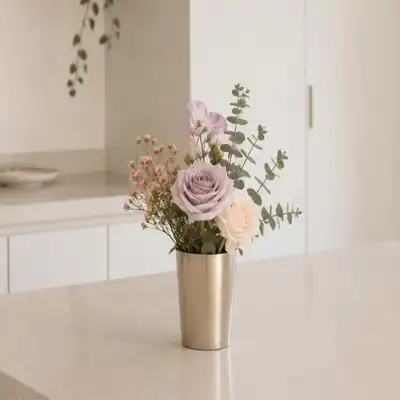 Myeongseong Yugi Traditional Yugi Flower Vase