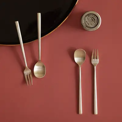 Nott-dam Bangja Yugi Teaspoon and Tea Fork 4-Piece Set