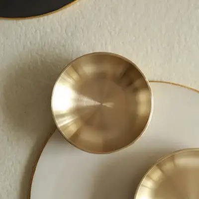 Bangja Yugi Round Banchan Dish Small