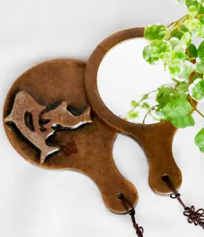 Godsaek Rock Carving Design Hand Mirror