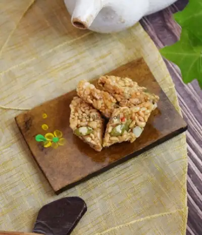 Traditional Tile-Pattern Hanji Confectionery Plate (Small)