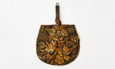 Sunflower Fan-Shaped Wall Frame