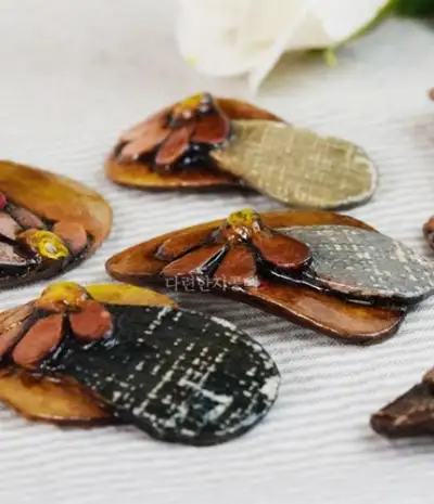 Wildflower Brooch