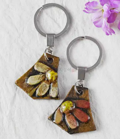 Wildflower Keyring (Five-Pointed Star)