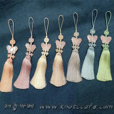 韩服饰品 粉水晶蝴蝶结饰品