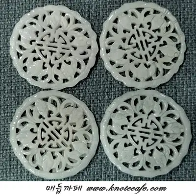 Hanbok Accessory Five Bats Jade Pendant
