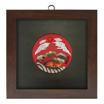 鶴松刺繡圓形相框