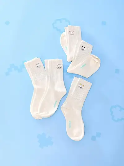 MMMM Lip Embroidery Socks