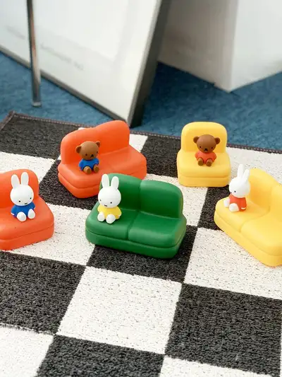 Random Square Miffy Phone Stand Figure