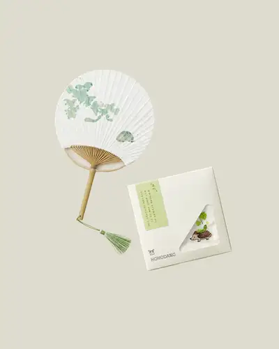 Minhwa Round Fan and Embroidered Handkerchief Set (Cucumber)
