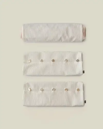 Mosi Neck Pillow + 2 Pillowcases Set