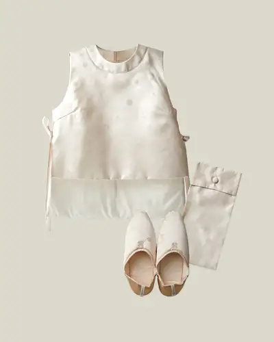 Hanbok Pouch Packaging: Ramie Cardigan and Ramie Quilted Indoor Shoes Set