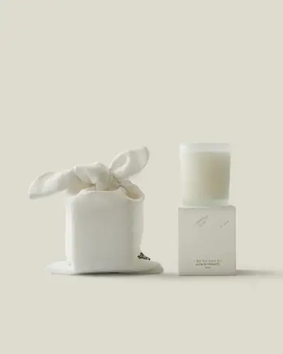 [Pouch Included] Room of Reflection Scented Candle
