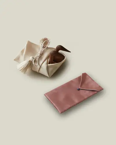 Walnut Wood Geese (Small) and Silk Pouch Money Envelope Set