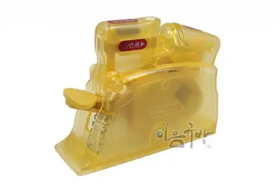 Clover Automatic Thread Threader (Yellow)