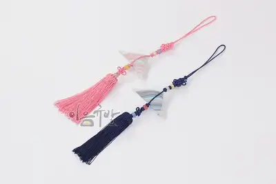 Colorful Thread Embroidered Goebulnori Traditional Knot Keyring