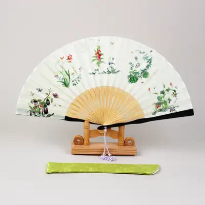 Grass and Insect Painting Fan with Fan Case Set