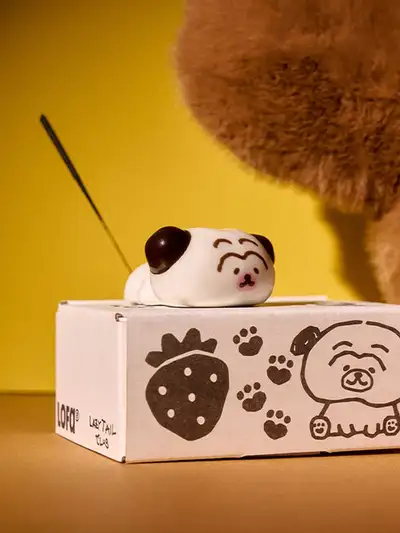 LOFA Seoul X LAZY TAIL CLUB アガ モモ オブジェ