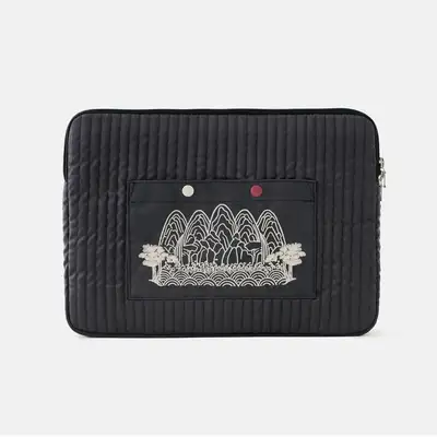 Ilwol Obongdo Quilted Notebook Pouch (Black/Satin)