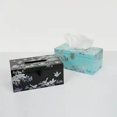 Magnolia Garden Mother-of-Pearl Tissue Case