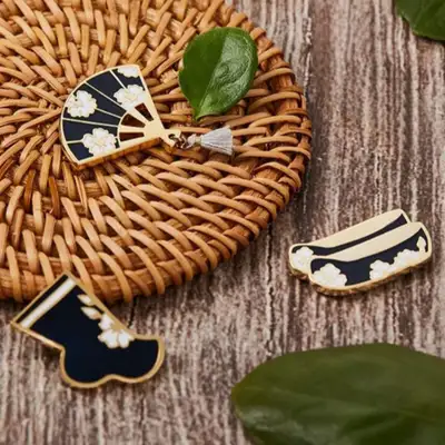 Hanbok Mugunghwa Brooch (Black, Pink)