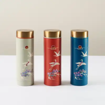 Mother-of-Pearl Colored Tumbler - Pine and Crane