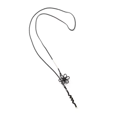 Ium_Diamond Pattern Cord Necklace