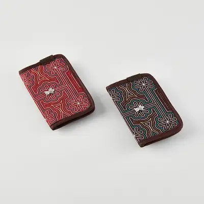 Saeksilnubi Carp Leap Gate Card Wallet