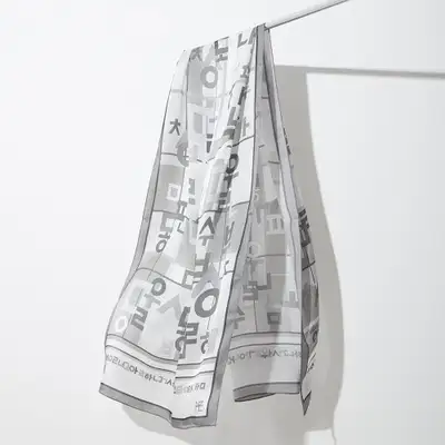 韓文絲綢圍巾