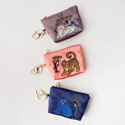 Tiger and Magpie Embroidered Pouch Keyring (3 Types / 1 pc)