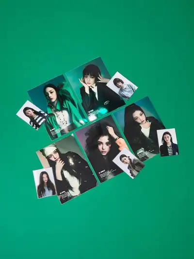 NewJeans How Sweet ブックスタンド