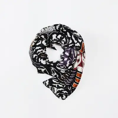 Taegeuk Pattern Silk Scarf - Jardin