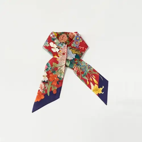民画图案真丝围巾(愉悦花园)- 洋红色