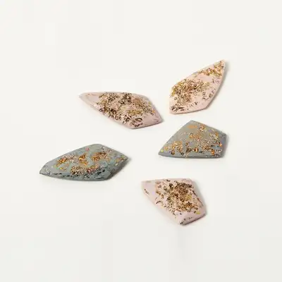 Serastone Brooch Original (1pc)