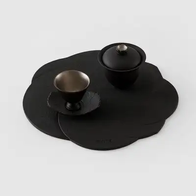 Heukja Flower Seat Tea Set