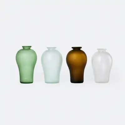 Rientic Vase 2