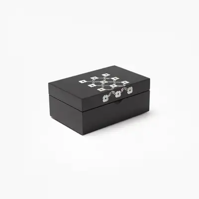 Lattice Flower Pattern Business Card Case