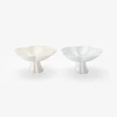 White Porcelain Five-Petal Dish