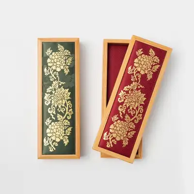 Traditional Gold Foil Peony and Lotus Flower Pen Case (1pc)