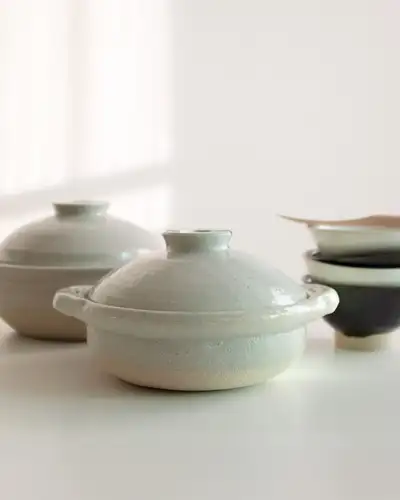 IGA Hotei Pot 2 Types
