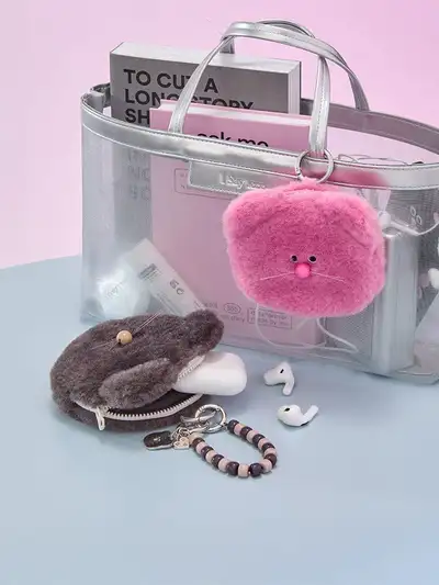 MNH 25 FW Face Pouch Keyring
