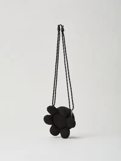 Colle Flower Keyring Bag Shade Black