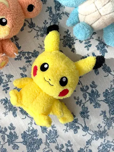 Pokémon Mokumoku Petit Plush Toy (Pikachu)
