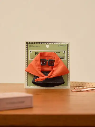 LINE Friends Petite Closet Scarf