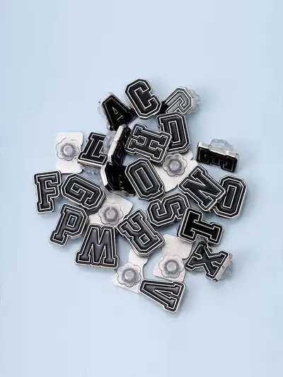 COLLE Metal Alphabet Sticon Black (A~Z)
