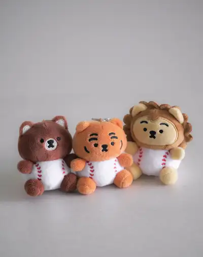 野球ボール型ミニぬいぐるみキーリング