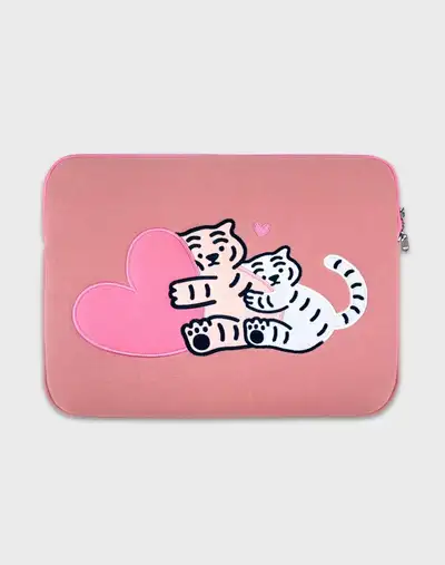 Hug Tiger Notebook iPad Pouch